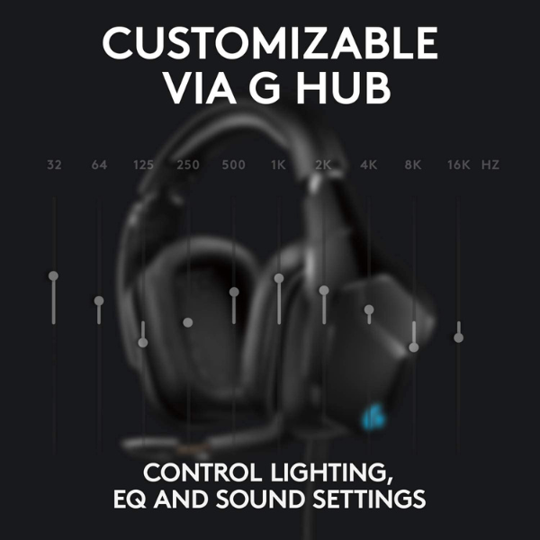 Logitech G635 gaming headset – gaming desk lifestyle