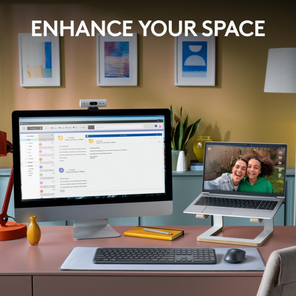 Logitech K950 slim keyboard – desk lifestyle