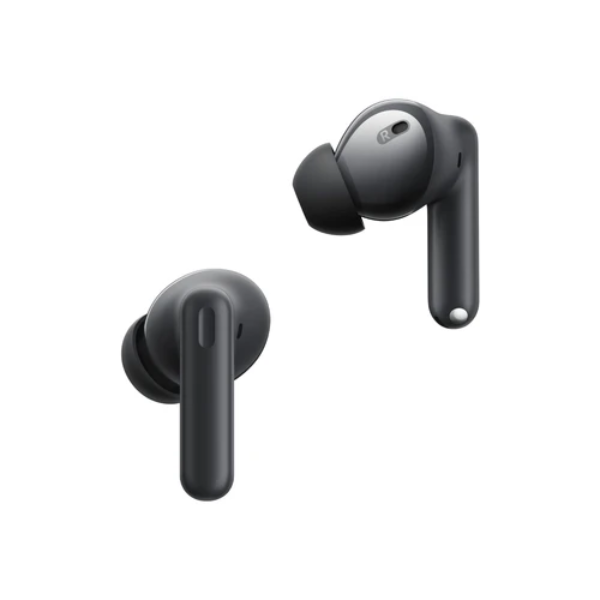 Realme Buds T300 – wearing lifestyle