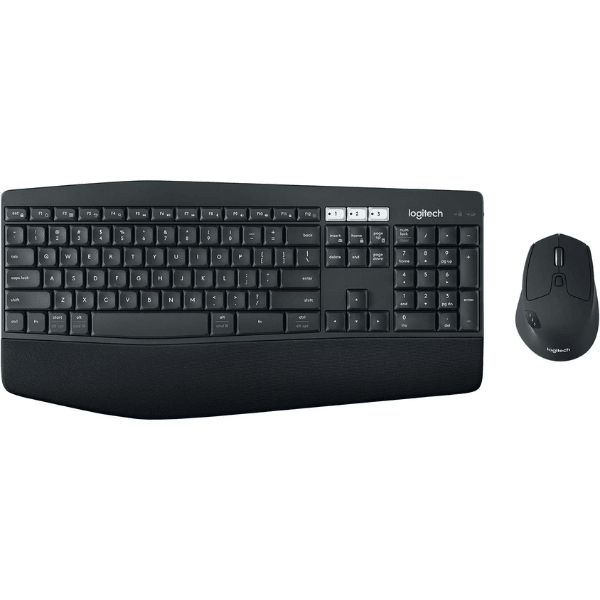 Logitech MK850 wireless combo – desk lifestyle