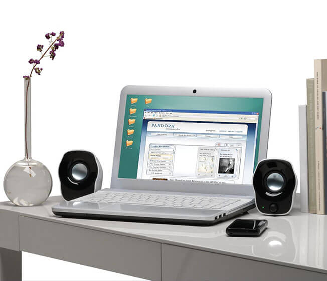 Logitech Z120 stereo speakers – compact desktop setup