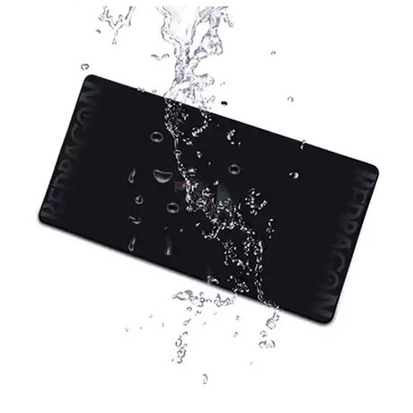 Redragon Kunlun mouse pad – gaming desk setup