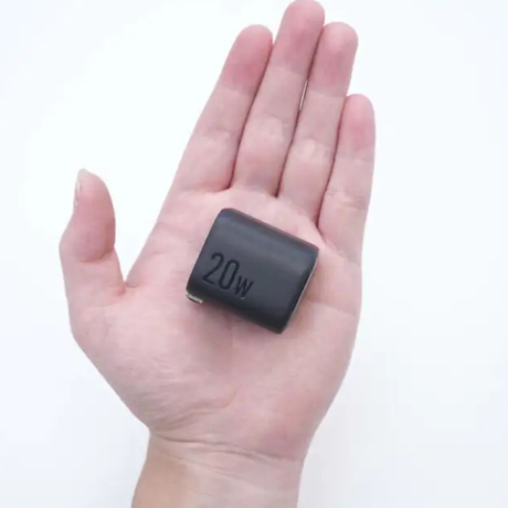 AnkerZoloCharger20W_Type-C_withUSB-CCable-SIize-DokkanTech 
