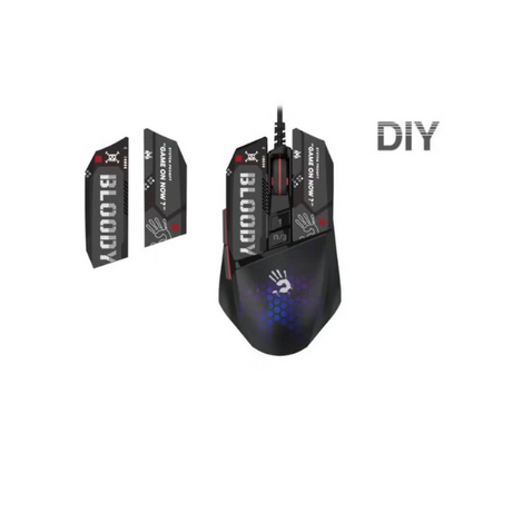 Bloody W60 Max Mini – gaming desk lifestyle