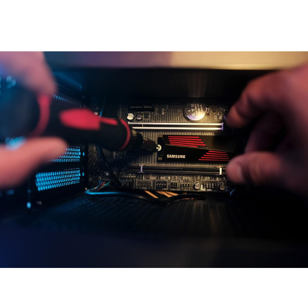 Samsung 990 Pro SSD 4TB PCIe 4.0 M.2 2280 Speeds Up to 7450 MB/s With Heatsink- DokanTech #
