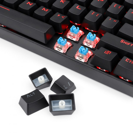 Redragon K552 single light keyboard – gaming desk lifestyle