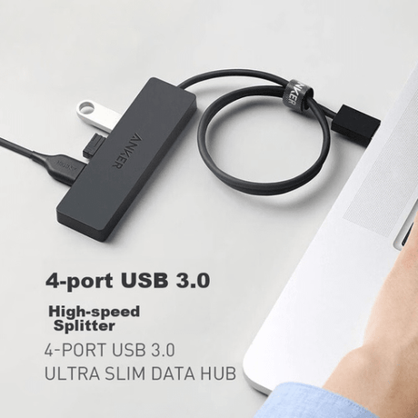Anker 4-port USB 3.0 hub – in use with laptop
