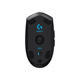 Logitech G304 wireless gaming mouse – gaming desk lifestyle