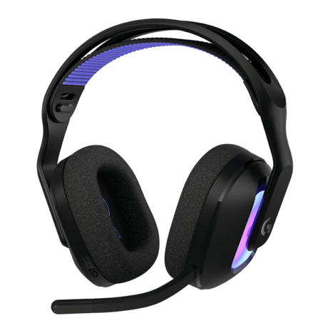 Logitech G522 wireless gaming headset – wearing lifestyle